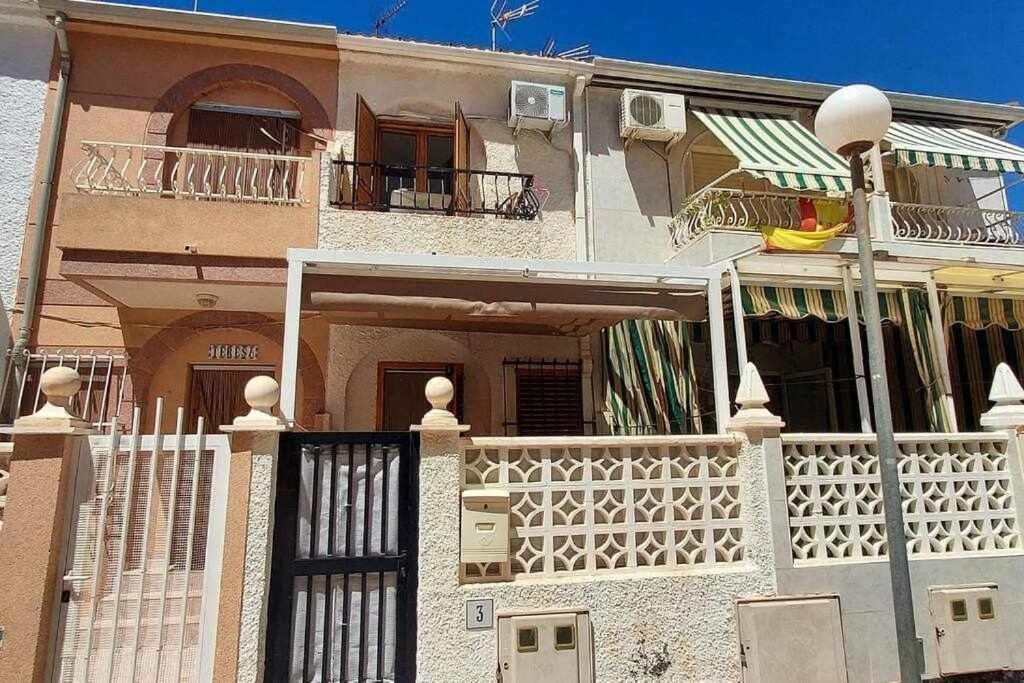 Апартаменти Bungalow Duplex Tibi 3 Санта-Пола Екстер'єр фото